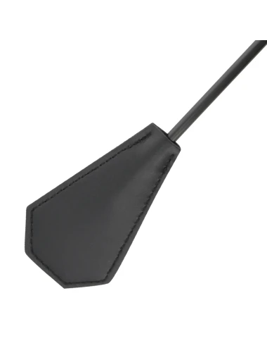 COLHEITA DE PENA DA ESCURIDÃO. PRETO