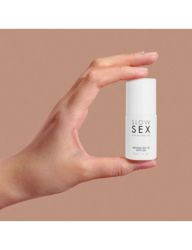 BIJOUX - SLOW SEX ÓLEO DE MASSAGEM SEXUAL COM CBD 30 ML