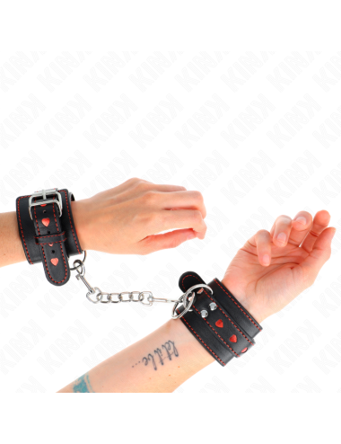 KINK - PULSO PRETO COM INSERÇÃO DE CORAÇÃO VERMELHO AJUSTÁVEL 21-28 CM X 5,5 CM